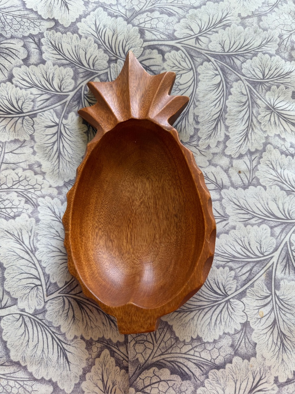 Hand‑Carved Pineapple Wooden Serving Bowl - Brown